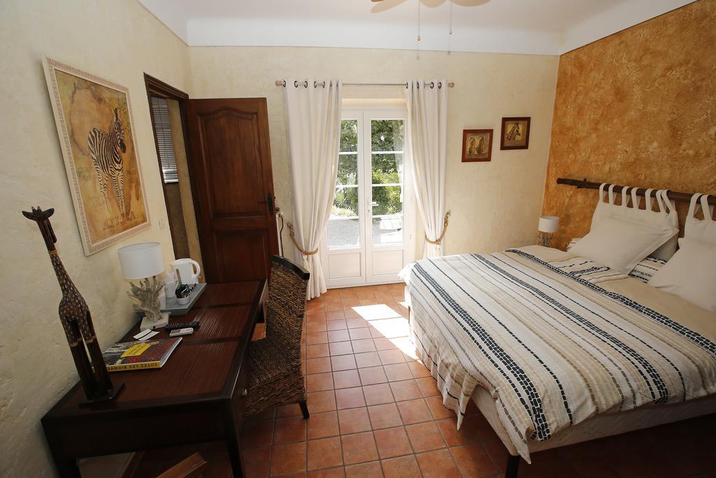 Le Mas Du Pere Bed and Breakfast La Motte Buitenkant foto